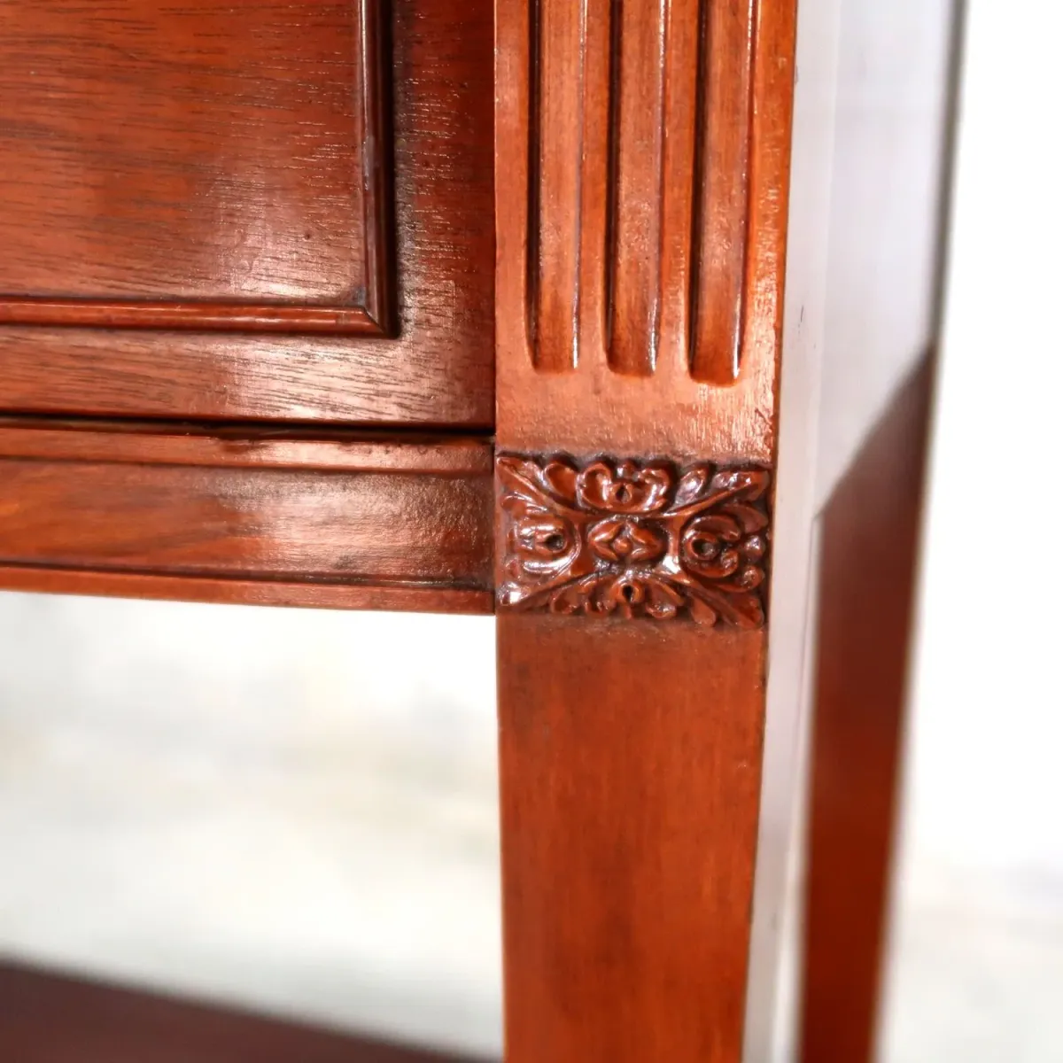 アンティーク ナイトスタンド