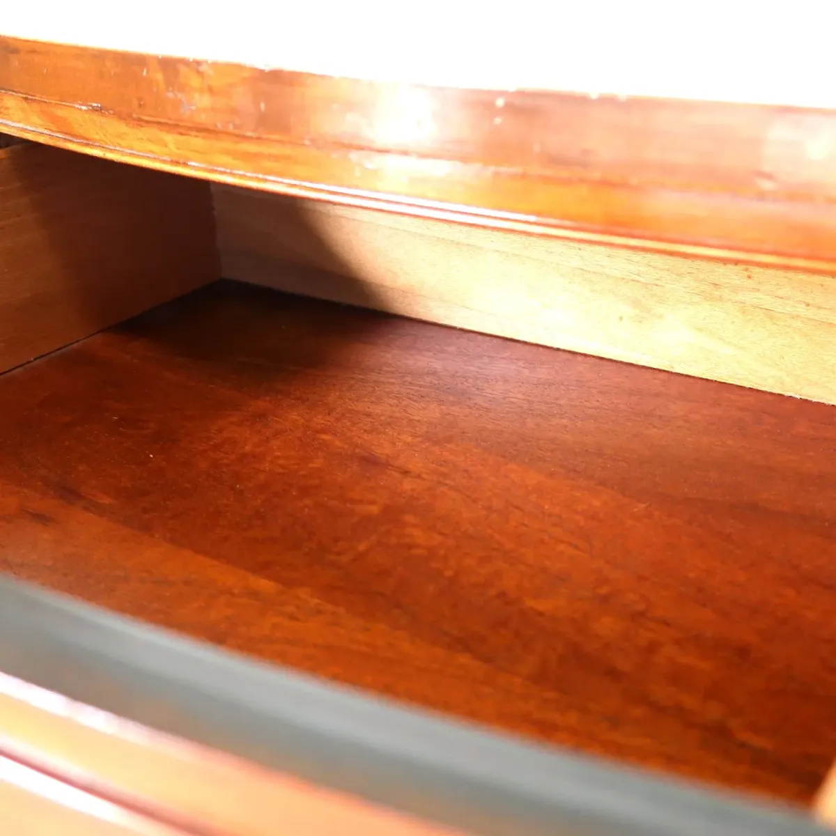 アンティーク ナイトスタンド