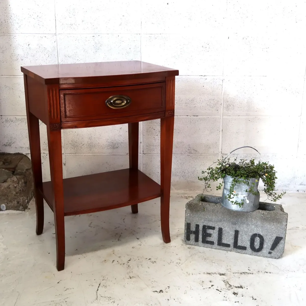 アンティーク ナイトスタンド