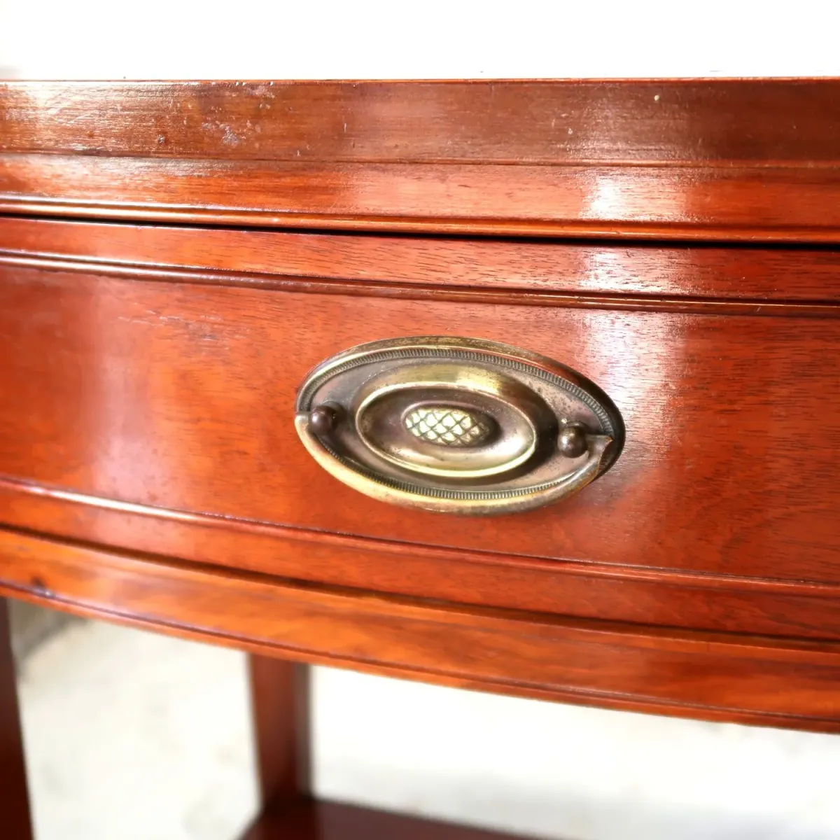 アンティーク ナイトスタンド