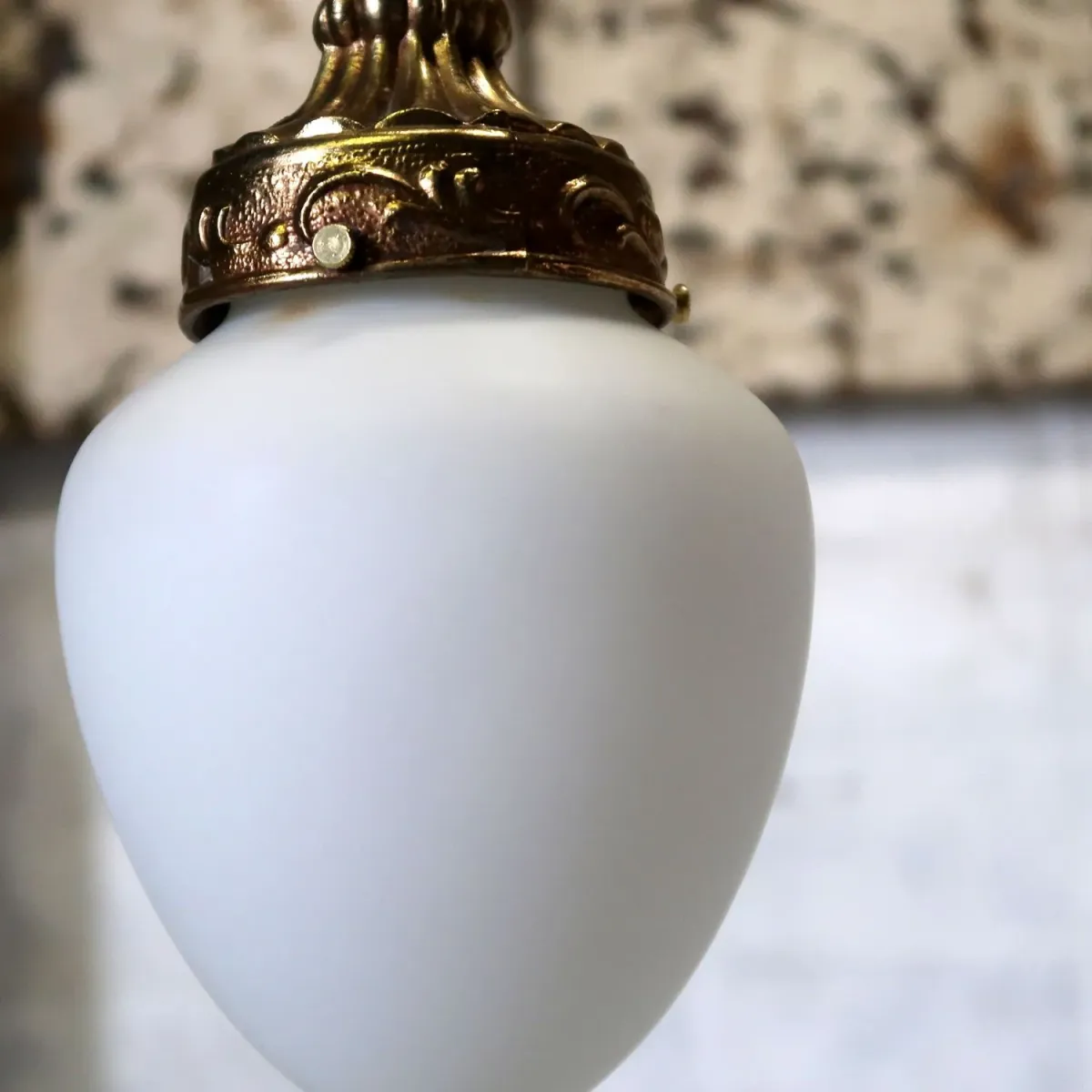 アンティーク ミルクガラス ペンダントランプ