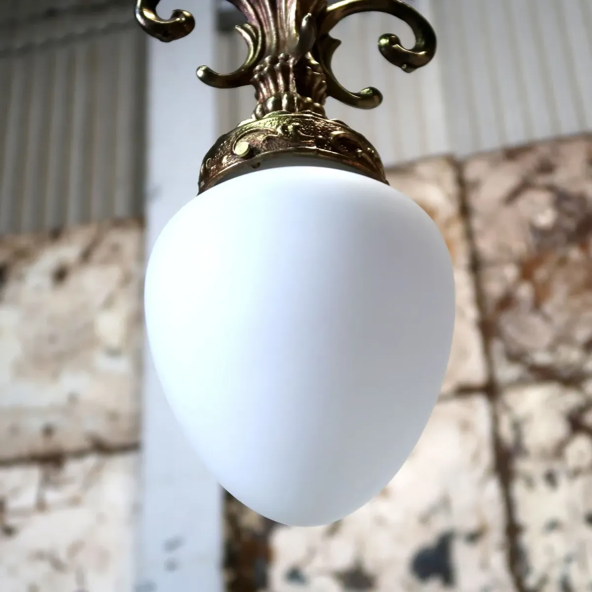 アンティーク ミルクガラス ペンダントランプ