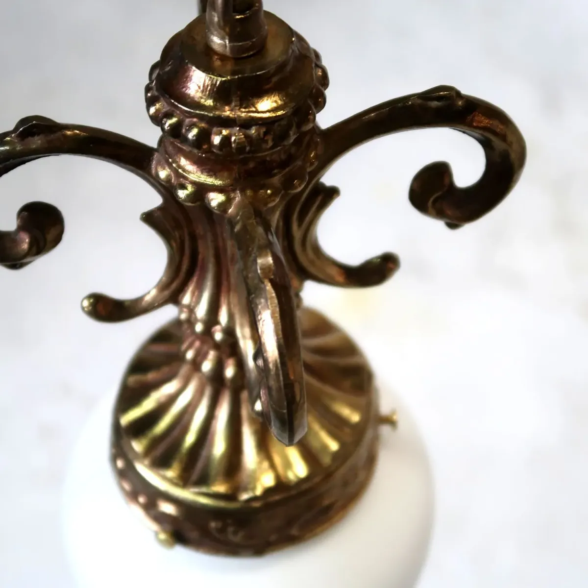 アンティーク ミルクガラス ペンダントランプ