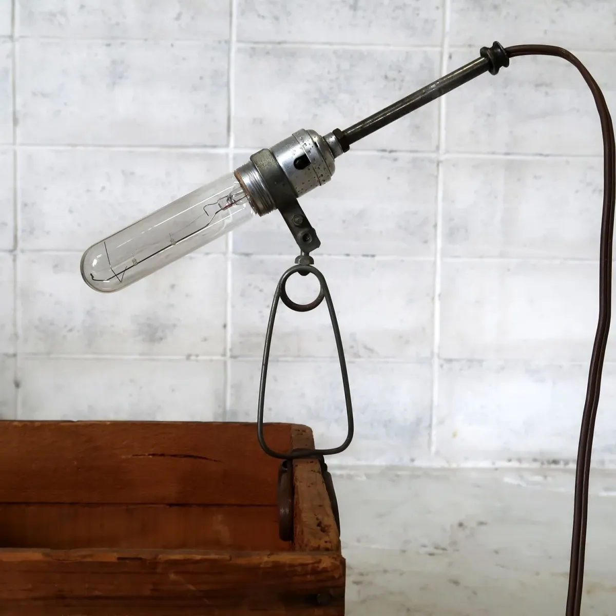 ビンテージ クランプランプ