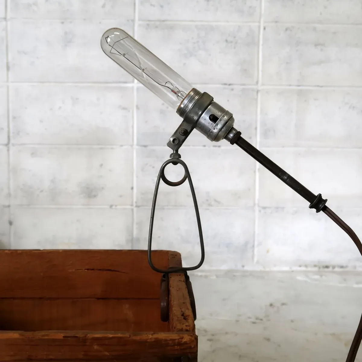 ビンテージ クランプランプ