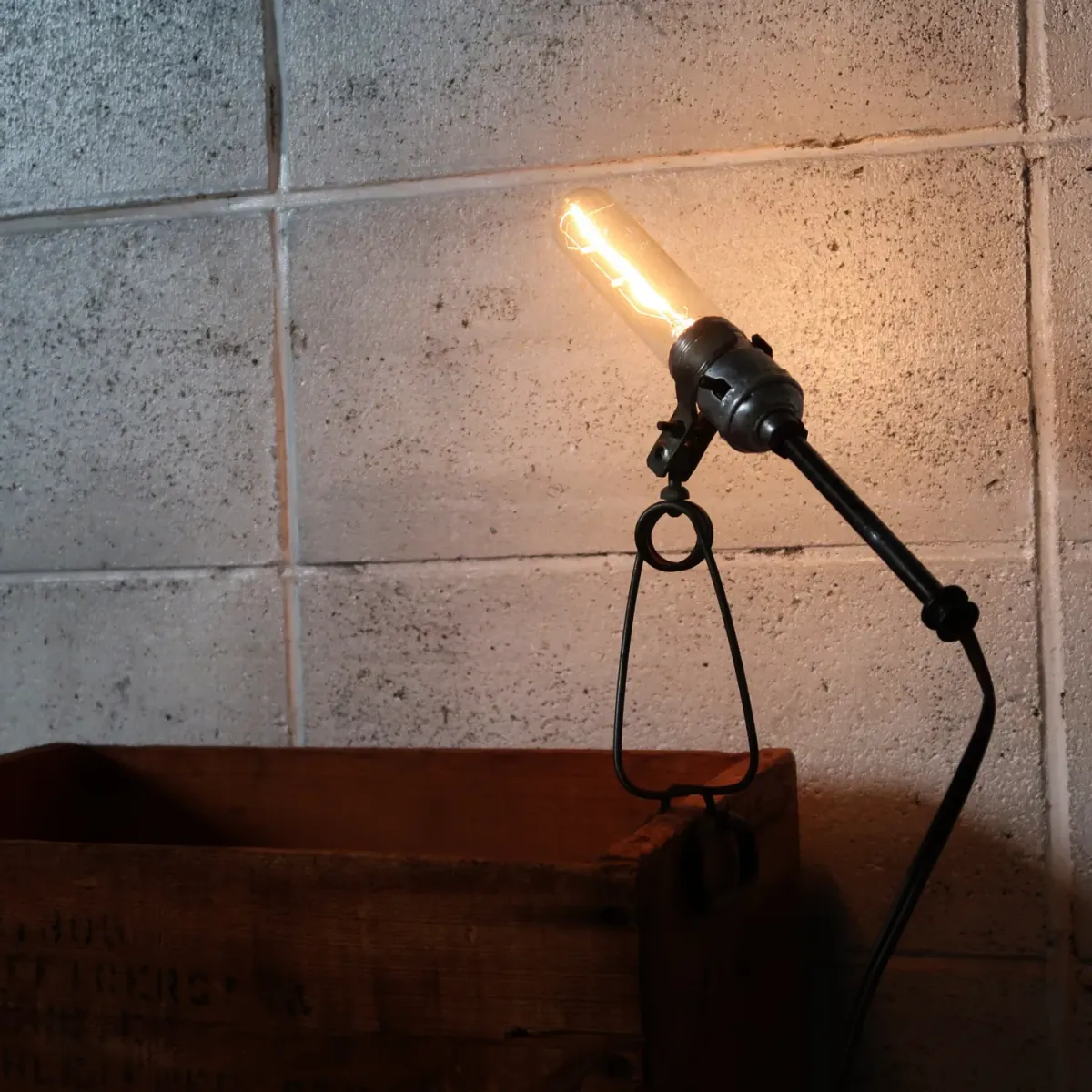 ビンテージ クランプランプ