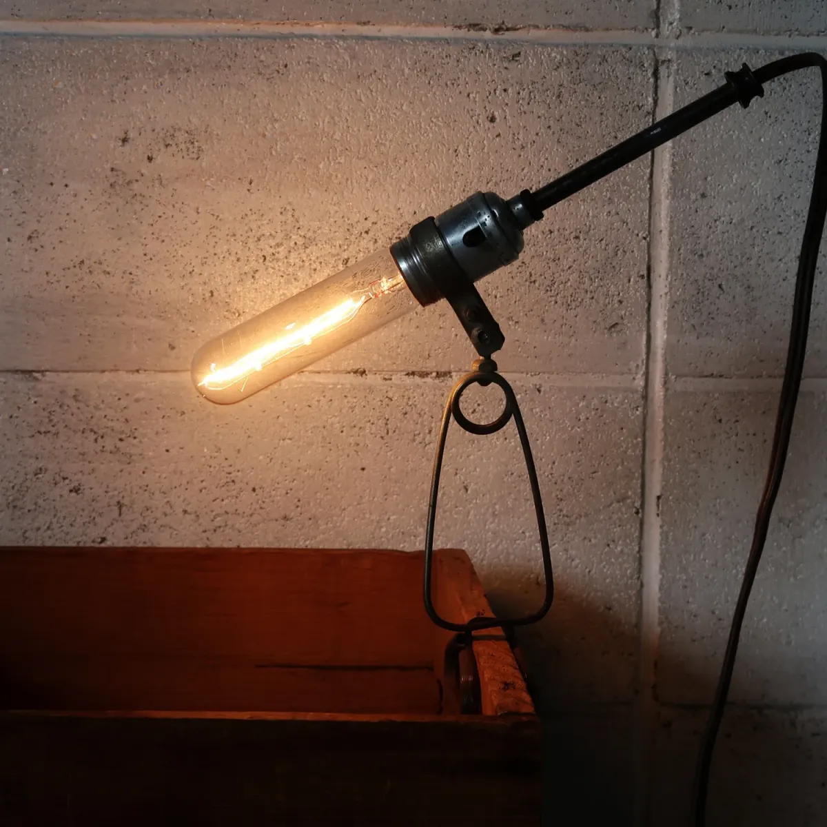 ビンテージ クランプランプ