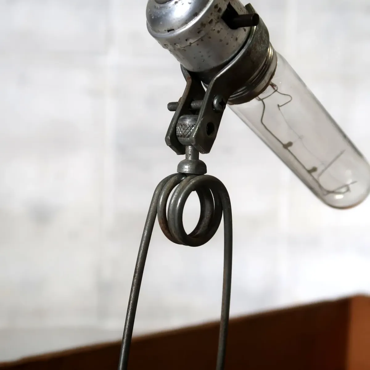 ビンテージ クランプランプ