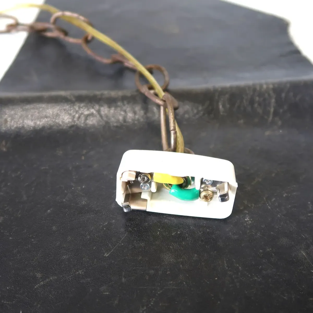 アンティーク アンバーガラス ペンダントランプ