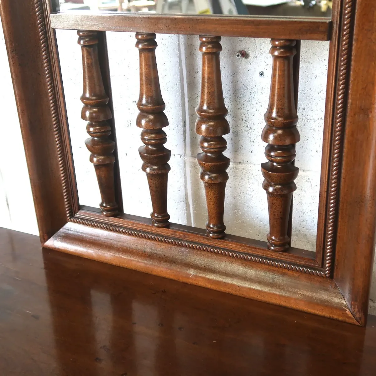 アンティーク ハイバックキャビネット