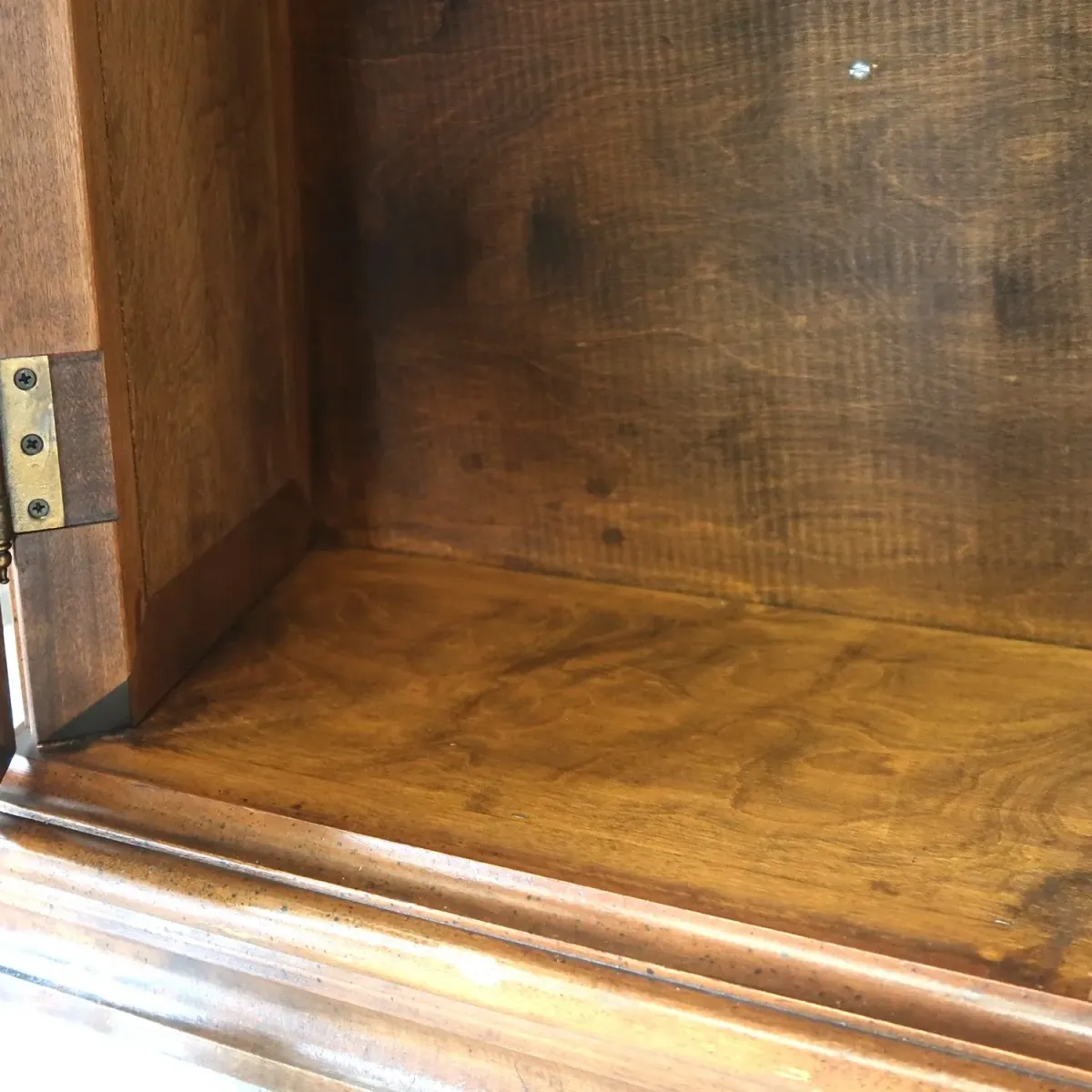 アンティーク ハイバックキャビネット