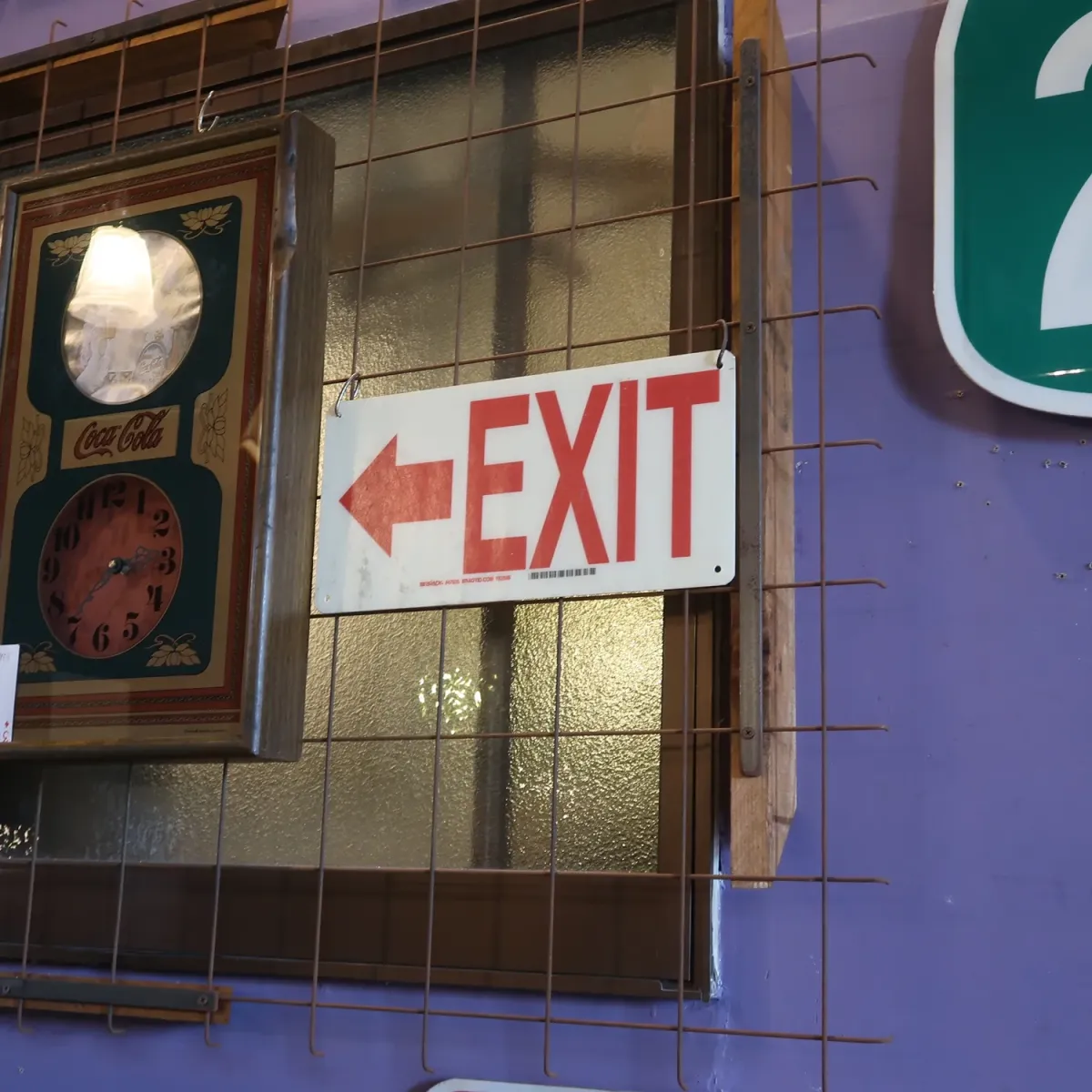 EXIT サインプレート ファイバー製