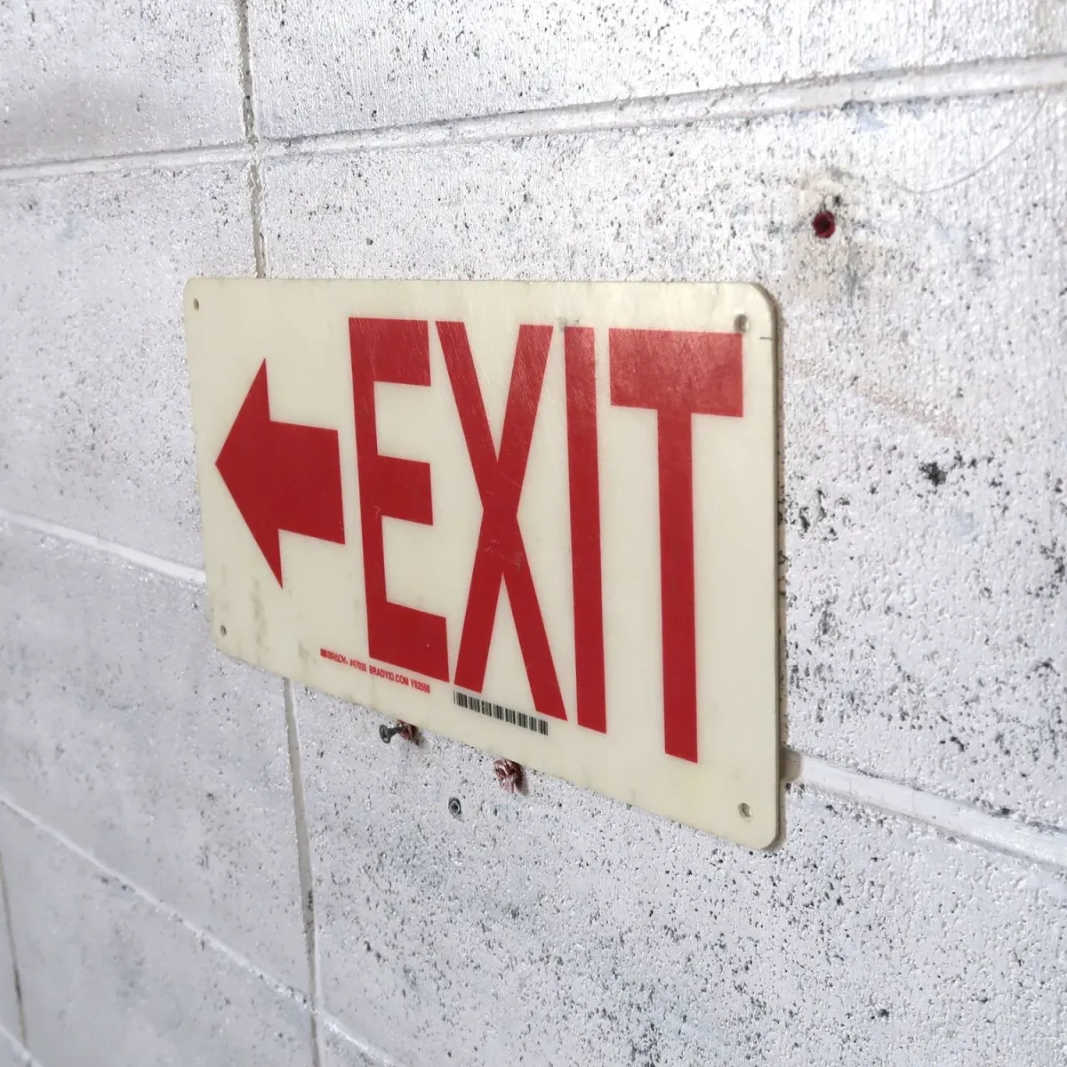 EXIT サインプレート ファイバー製