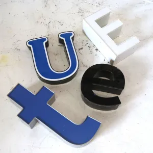 ビンテージ レターサイン U