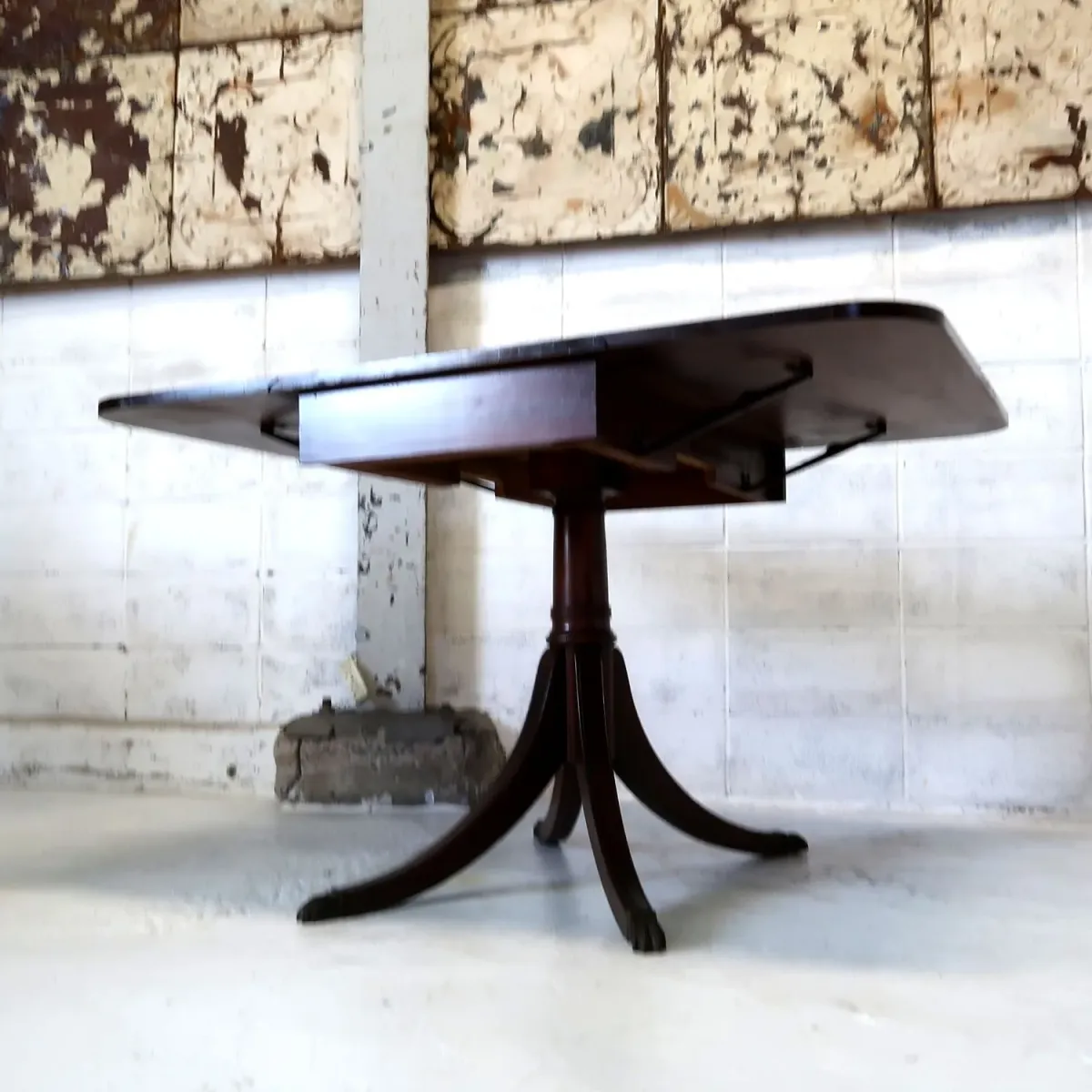 アンティーク バタフライ ダイニングテーブル