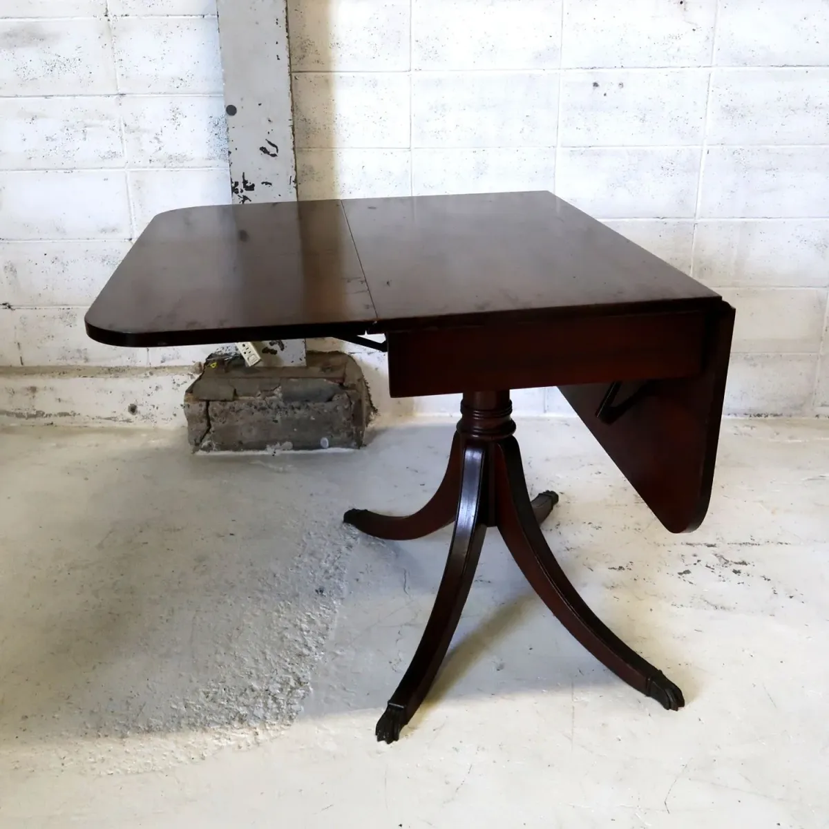 アンティーク バタフライ ダイニングテーブル