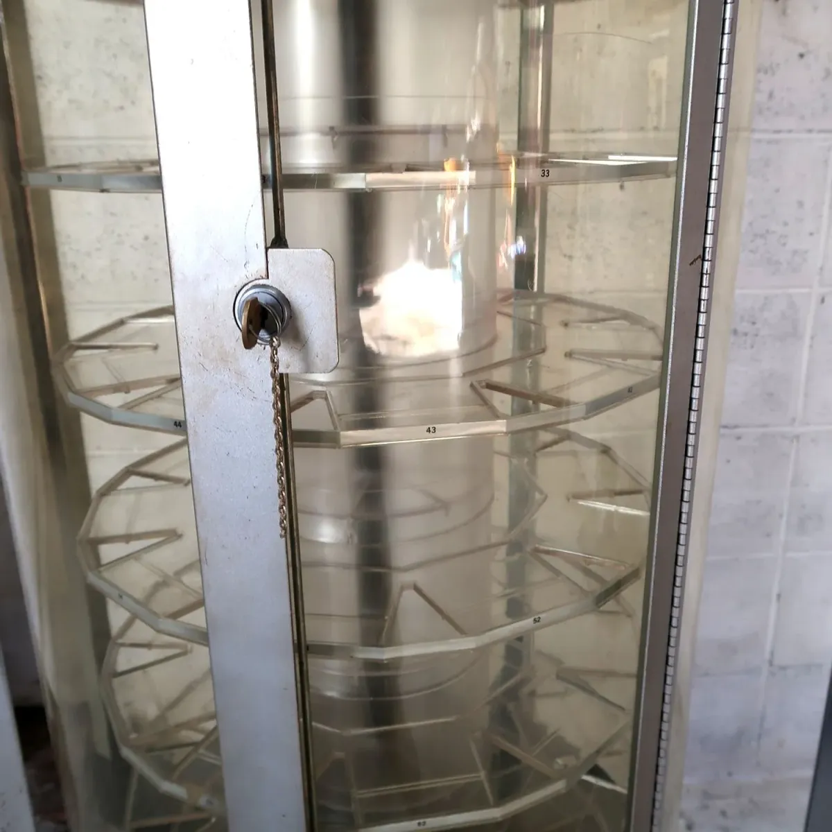 TIMEX ライトアップ 回転ショーケース