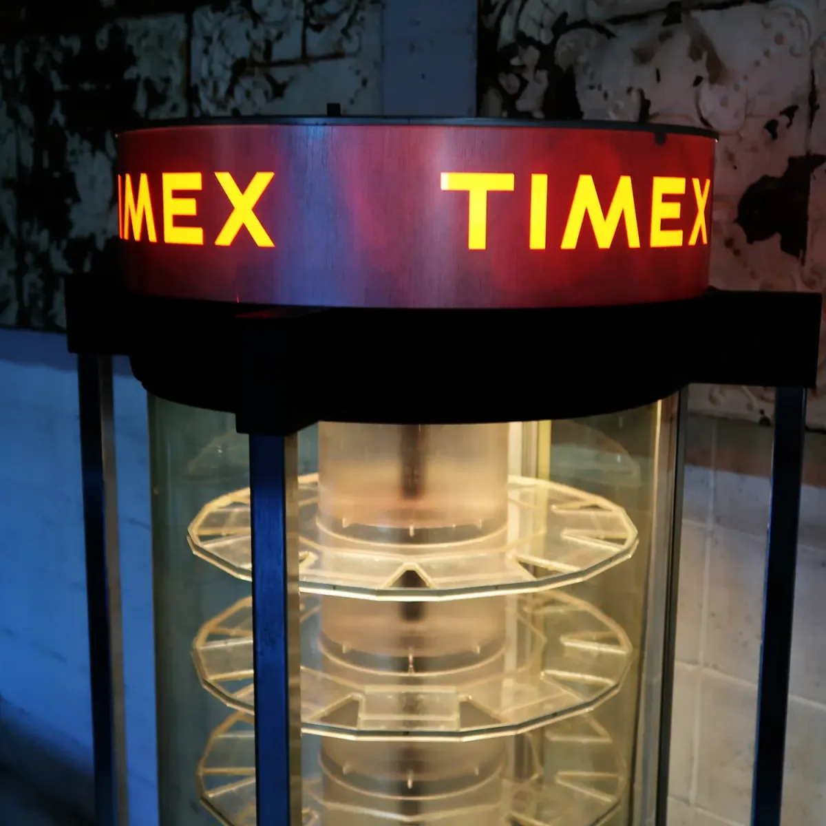 TIMEX ライトアップ 回転ショーケース