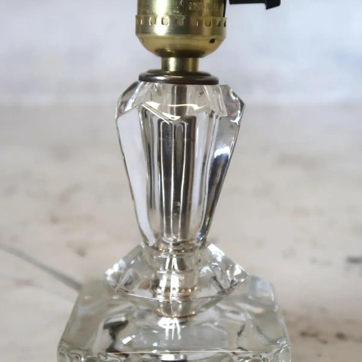 アンティーク ガラスベース テーブルランプ