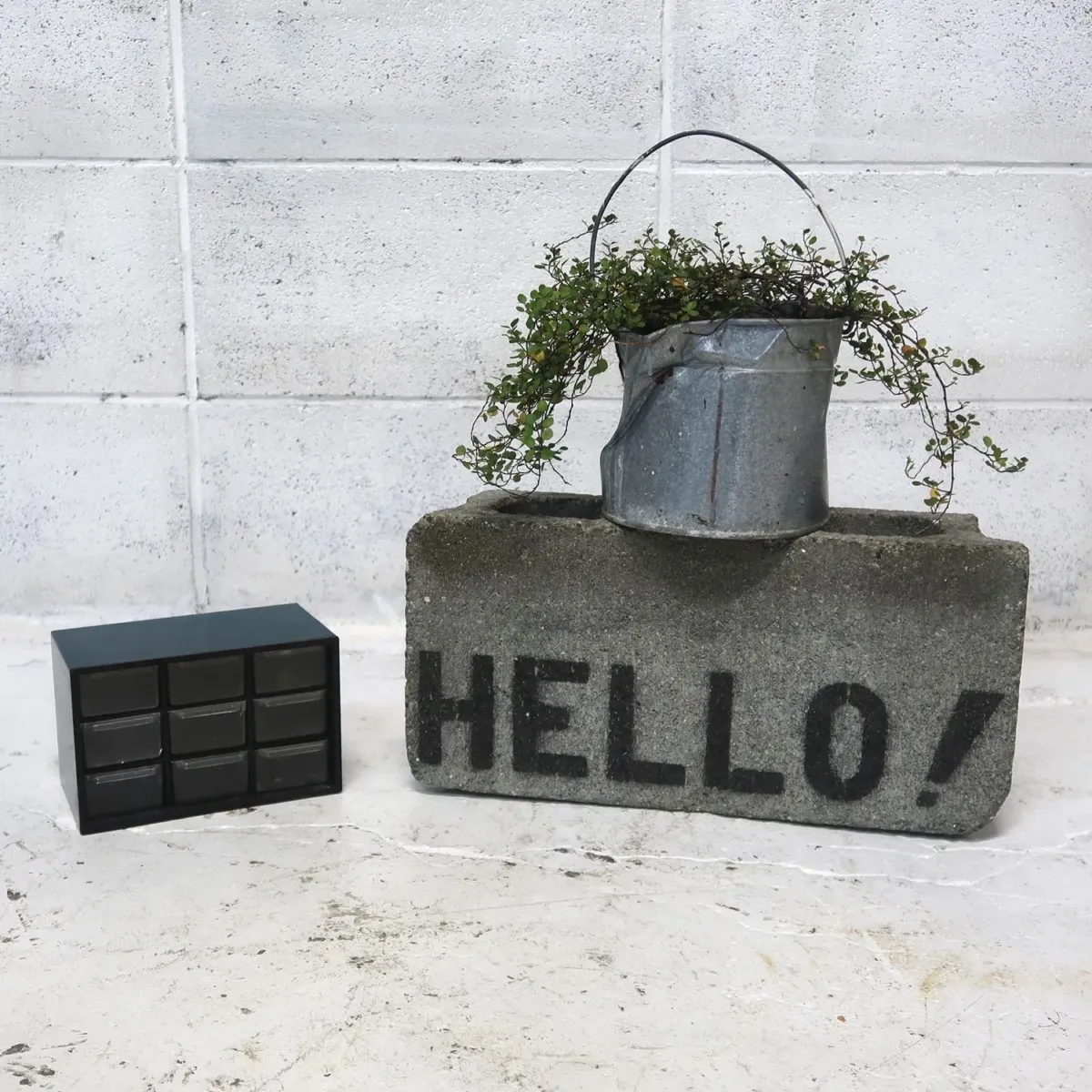 ビンテージ ミニパーツキャビネット