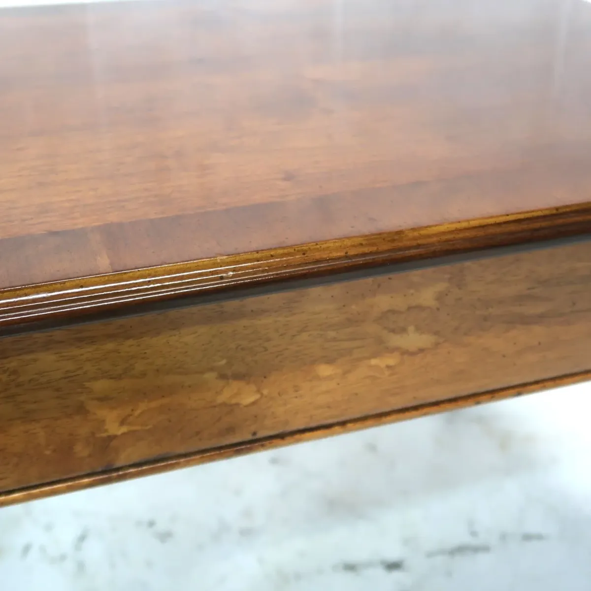 BERNHARDT アンティーク サイドテーブル