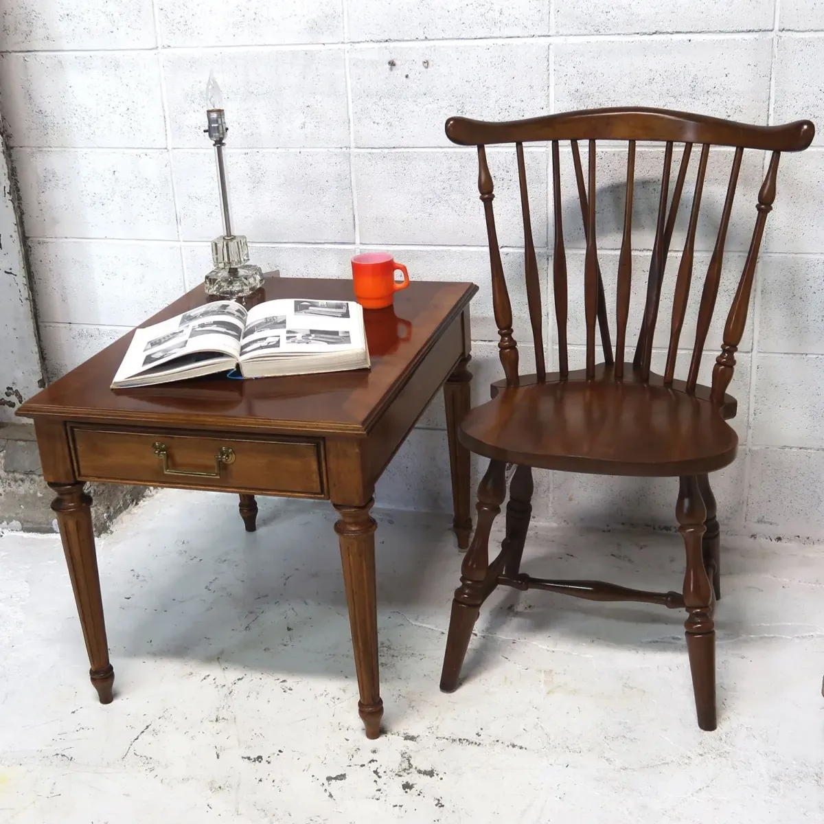 BERNHARDT アンティーク サイドテーブル