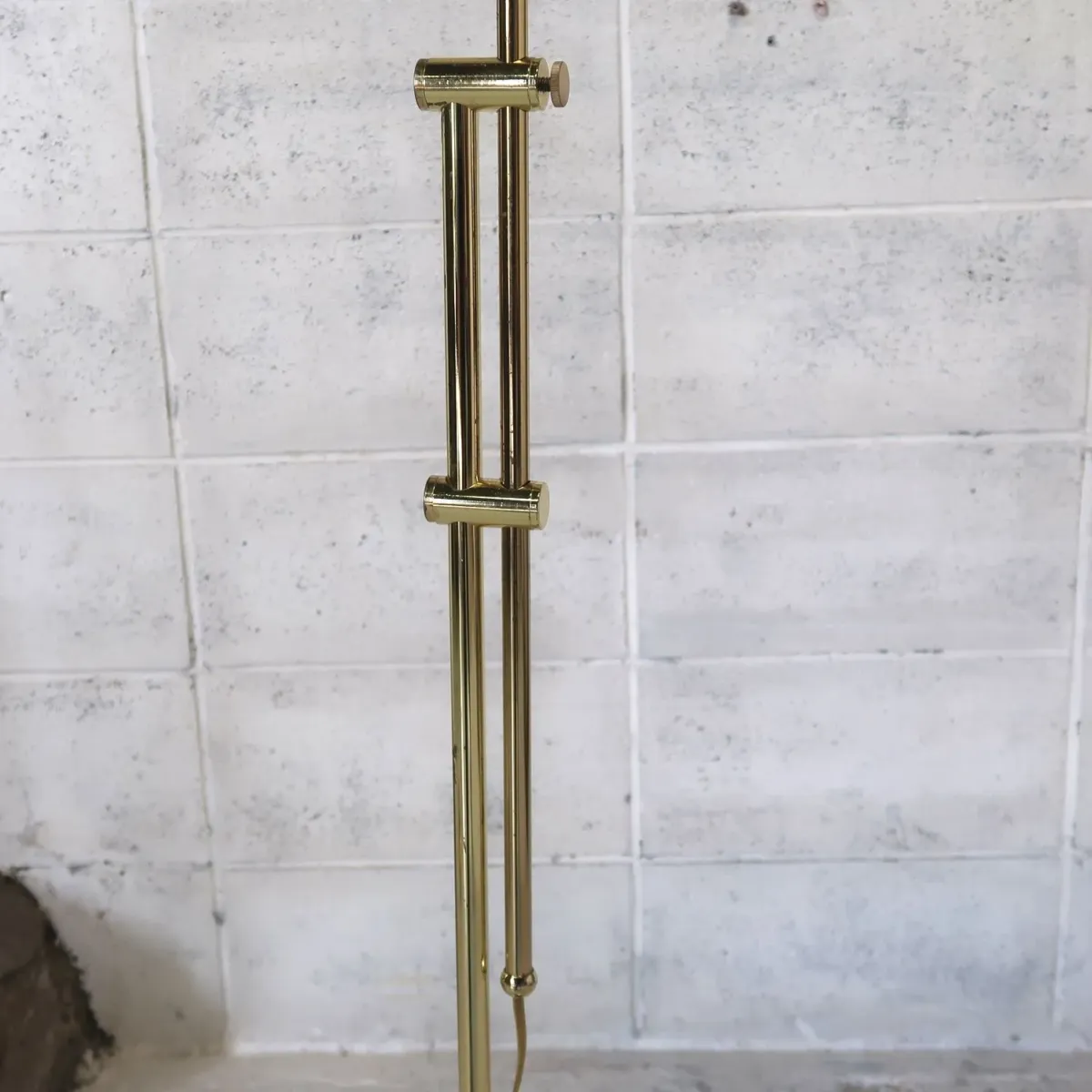 アンティーク ゴールドメタル フロアランプ