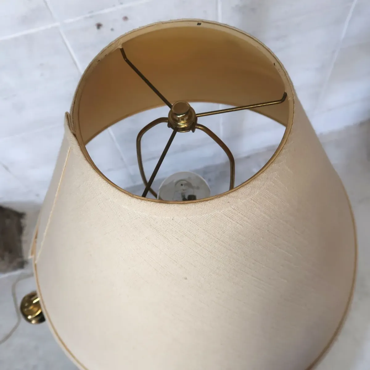 アンティーク ゴールドメタル フロアランプ