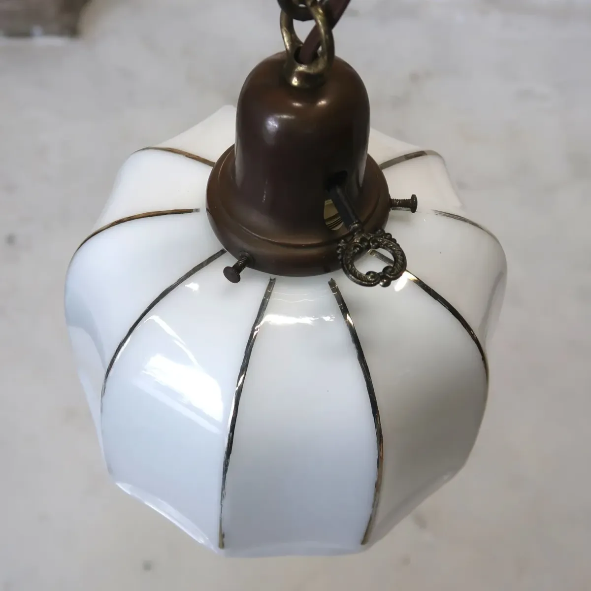 アンティーク ミルクガラス ペンダントランプ