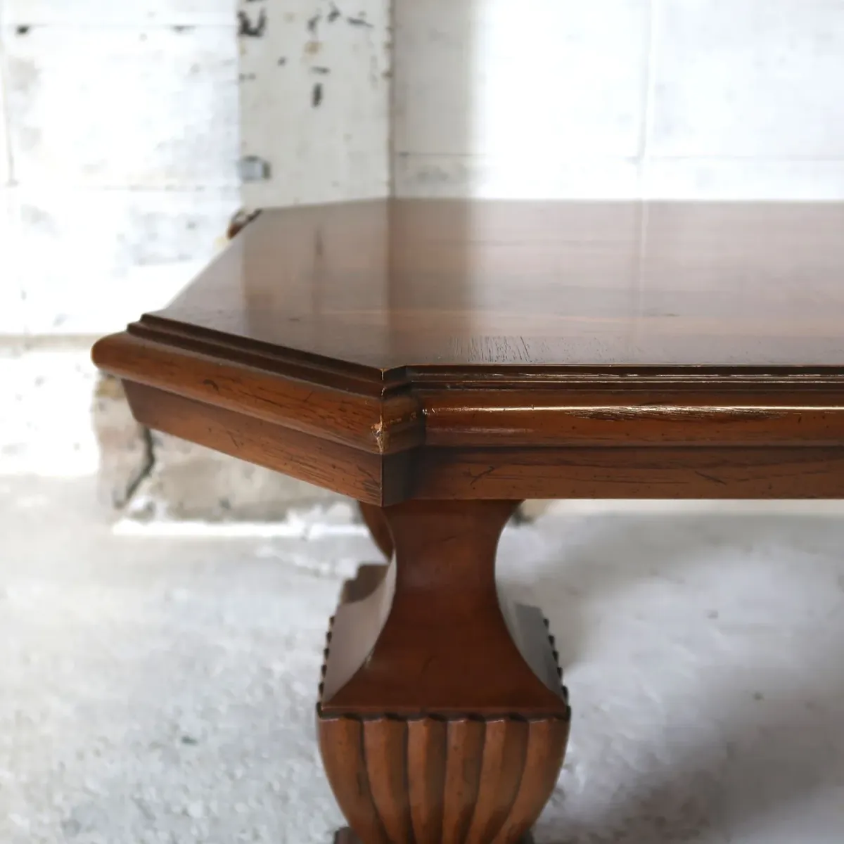 TOMLINSON 大型コーヒーテーブル