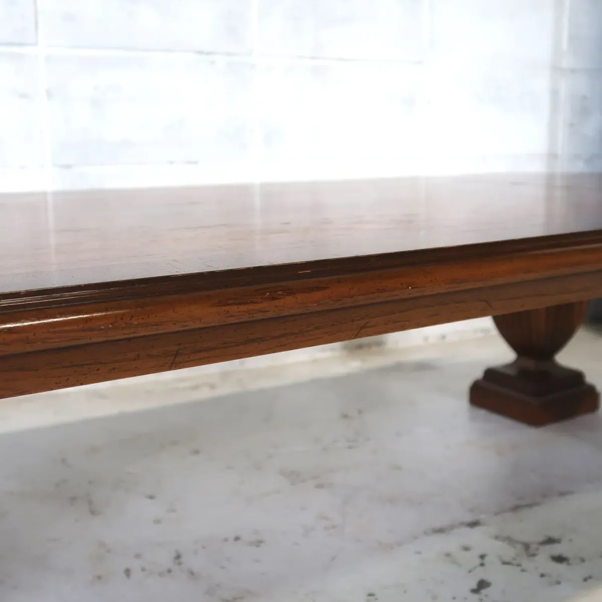 TOMLINSON 大型コーヒーテーブル