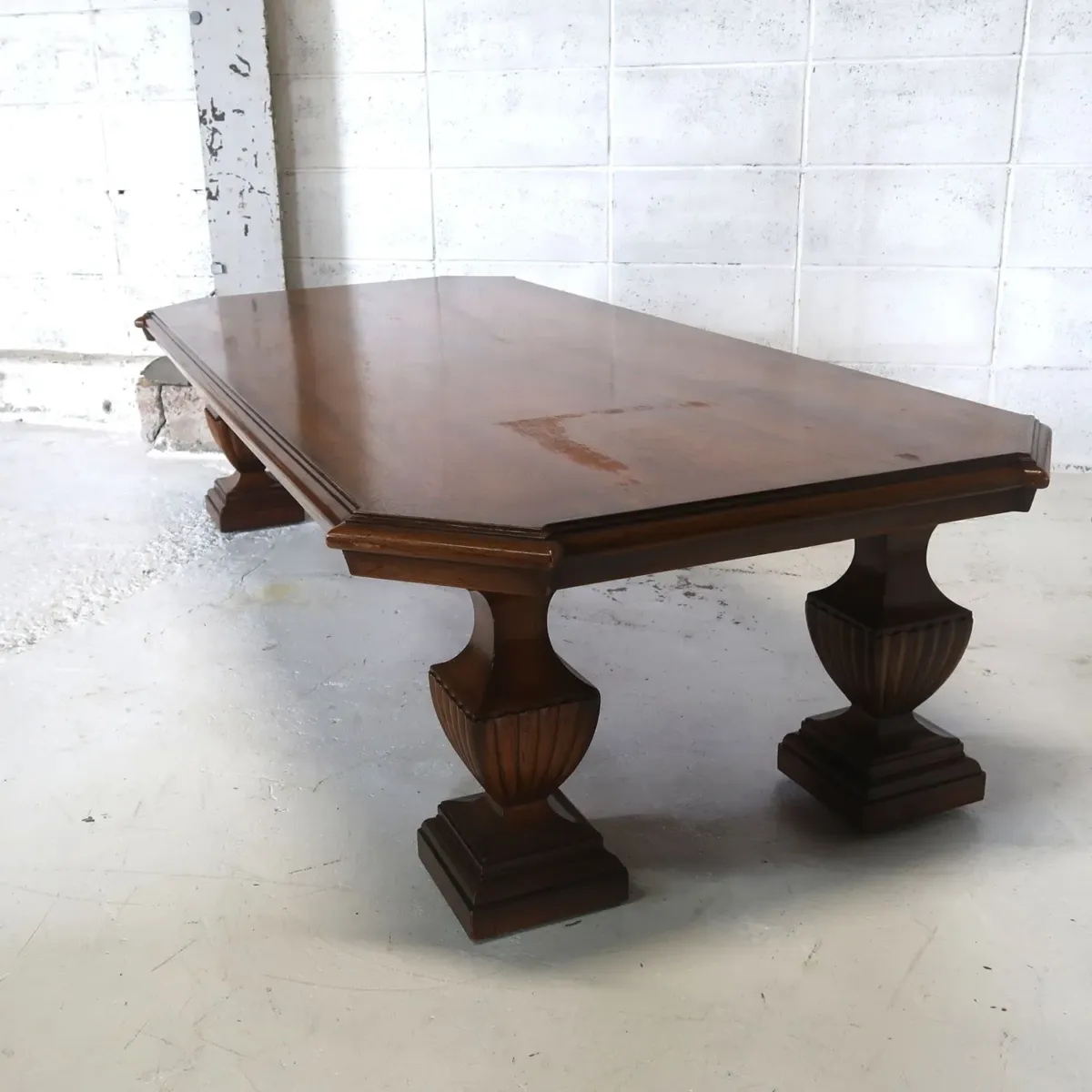 TOMLINSON 大型コーヒーテーブル