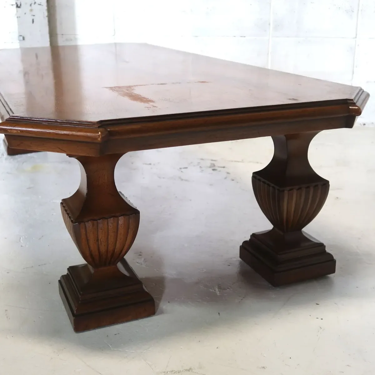 TOMLINSON 大型コーヒーテーブル