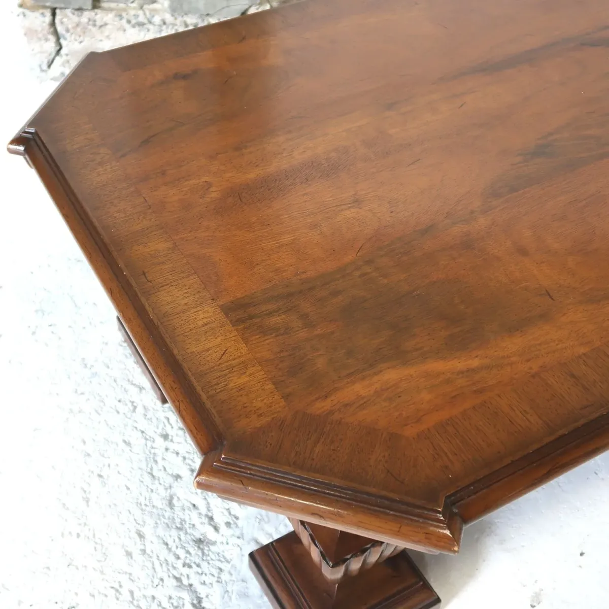 TOMLINSON 大型コーヒーテーブル