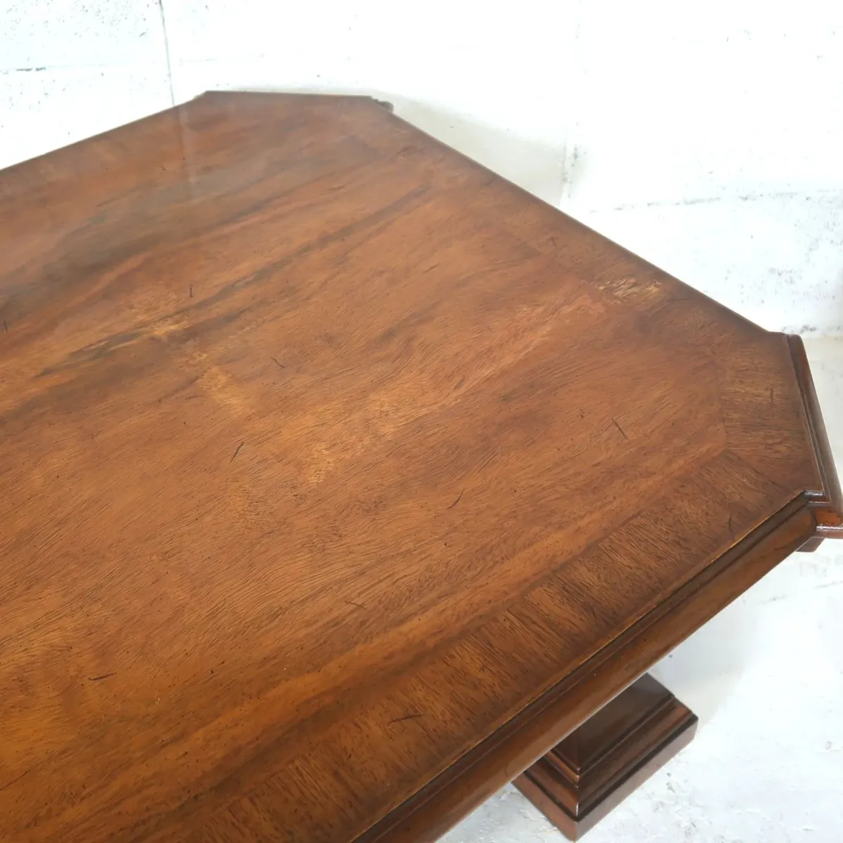 TOMLINSON 大型コーヒーテーブル