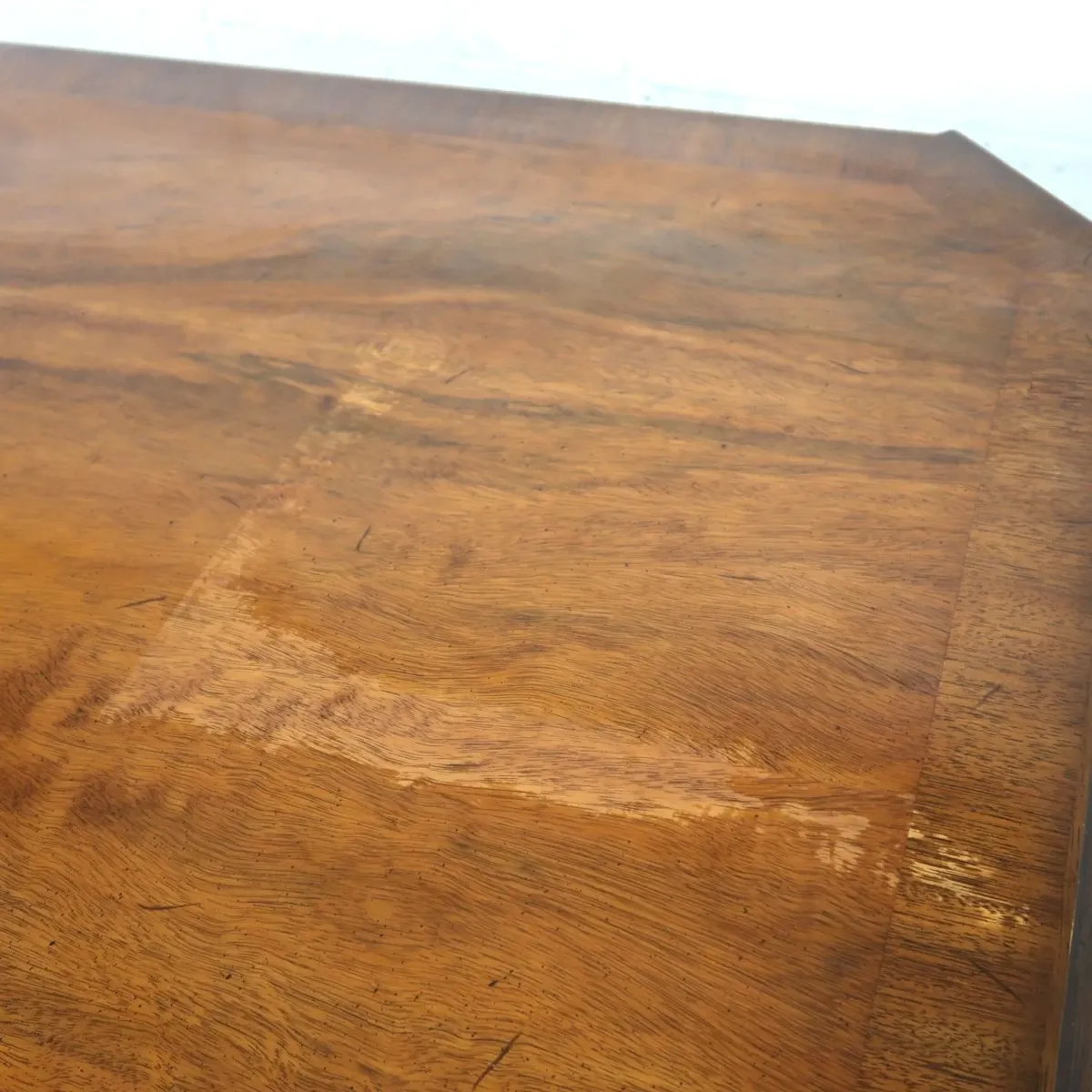 TOMLINSON 大型コーヒーテーブル