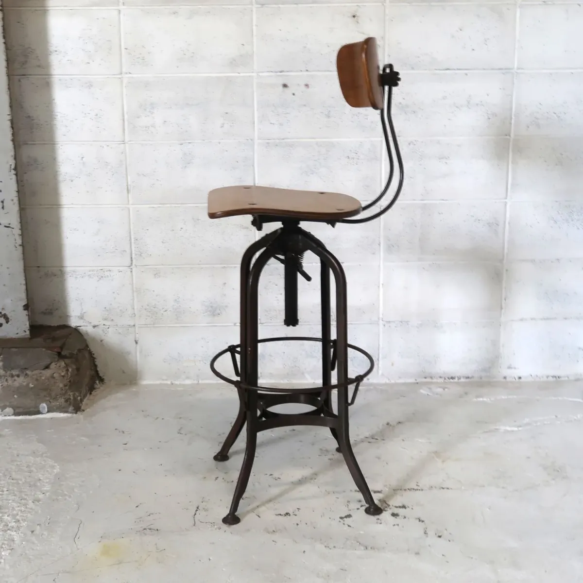 TOLEDO アンティーク ドラフティングチェア