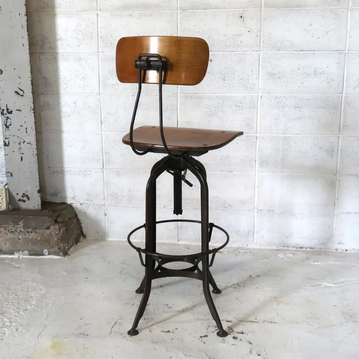 TOLEDO アンティーク ドラフティングチェア