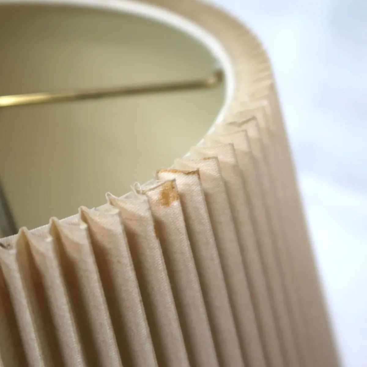 アンティーク モダンデザイン テーブルランプ