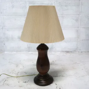 アンティーク モダンデザイン テーブルランプ