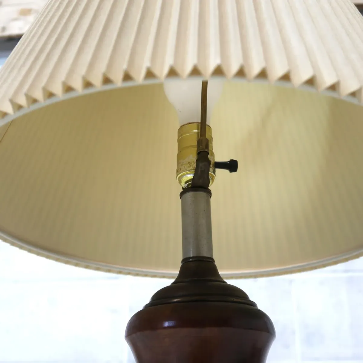 アンティーク モダンデザイン テーブルランプ