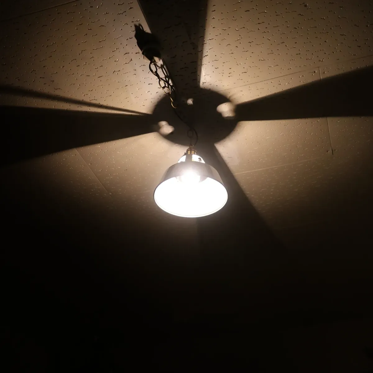 ビンテージ ホーロー ペンダントランプ