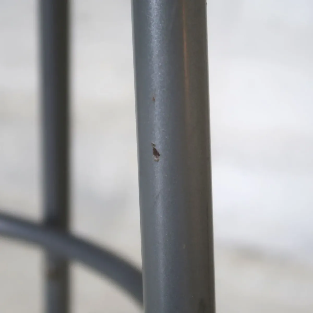 National Public Seating メタルスツール