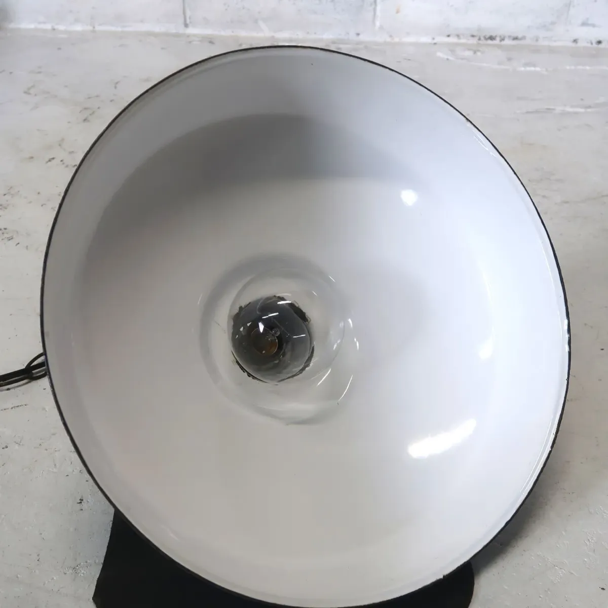 ビンテージ ホーロー ファクトリーランプ