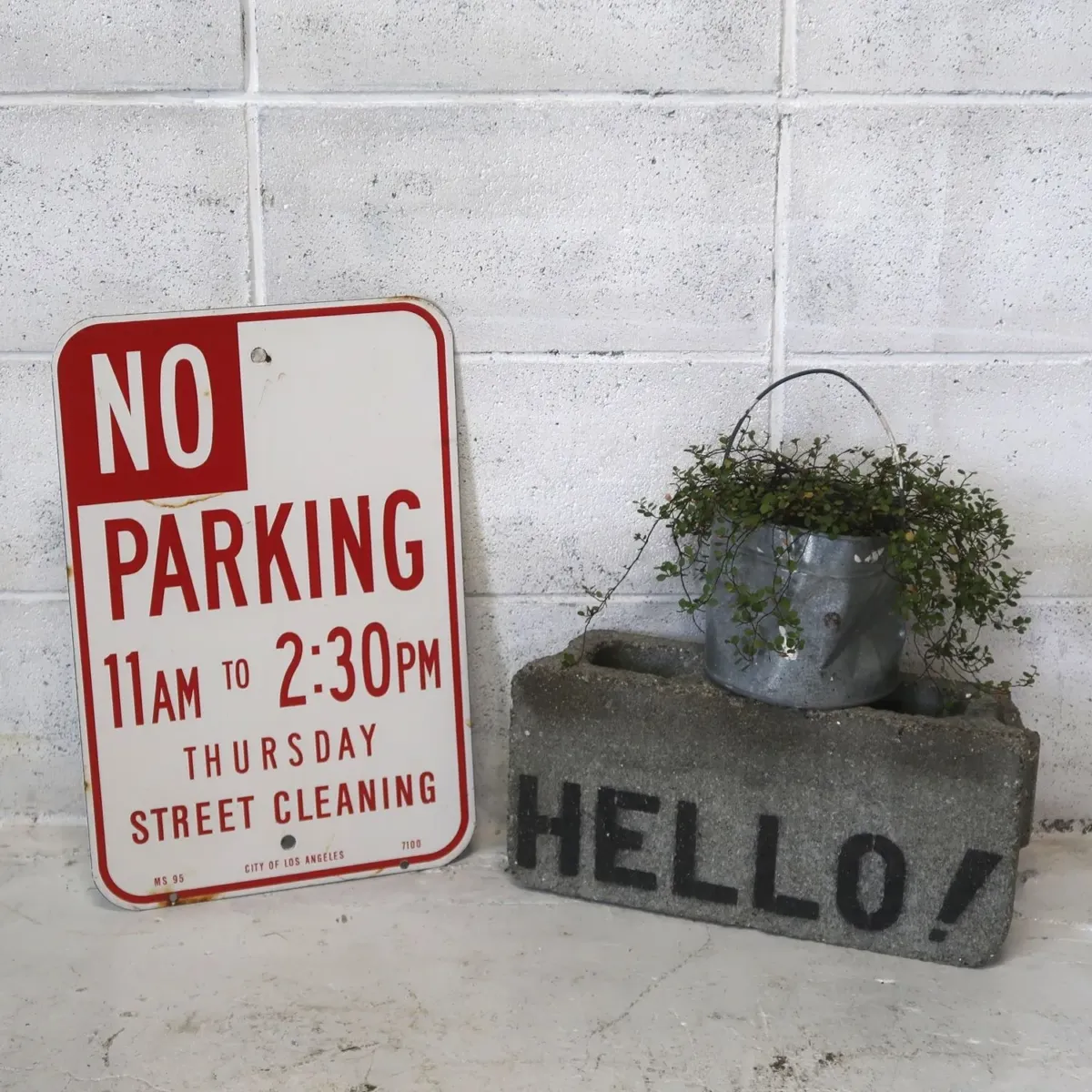 NO PARKING ロードサイン ホーロー