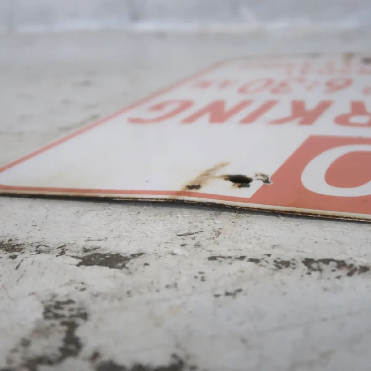 NO PARKING ロードサイン ホーロー