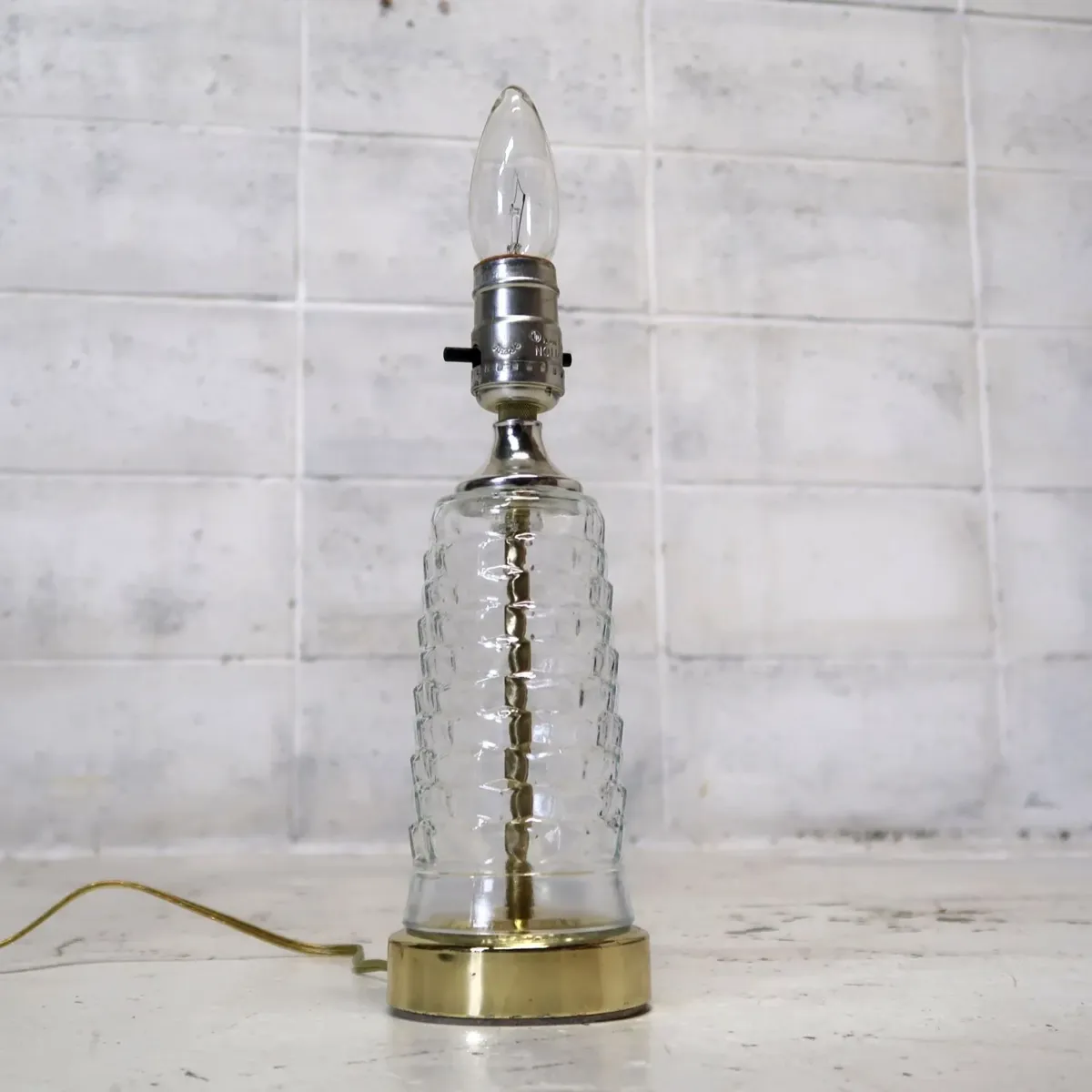 アンティーク ガラスベース テーブルランプ