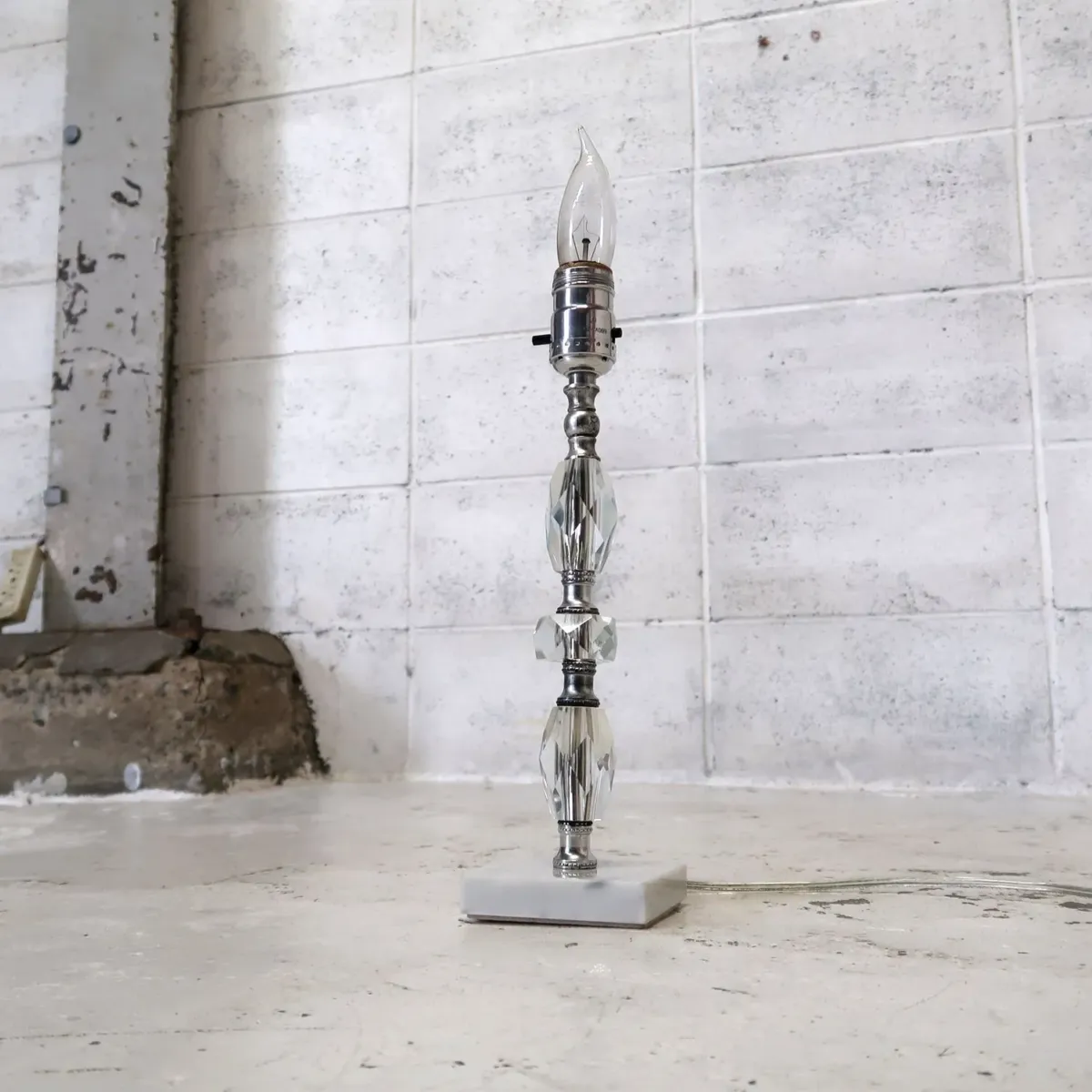 アンティーク ガラス×ストーンベース テーブルランプ