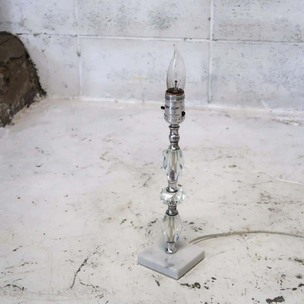 アンティーク ガラス×ストーンベース テーブルランプ