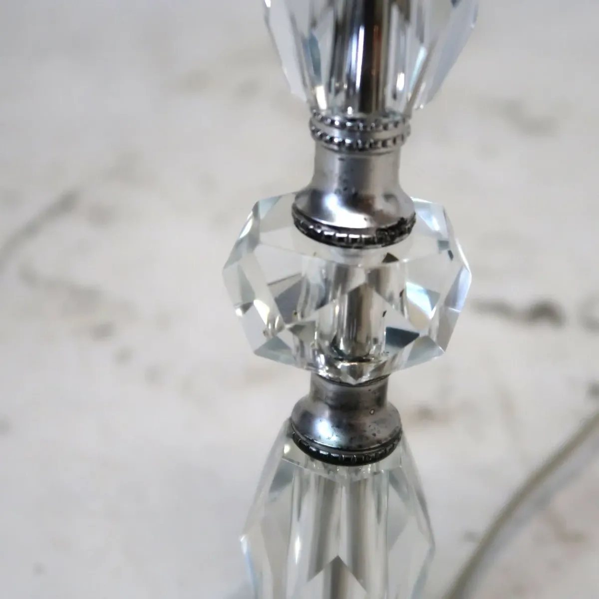 アンティーク ガラス×ストーンベース テーブルランプ